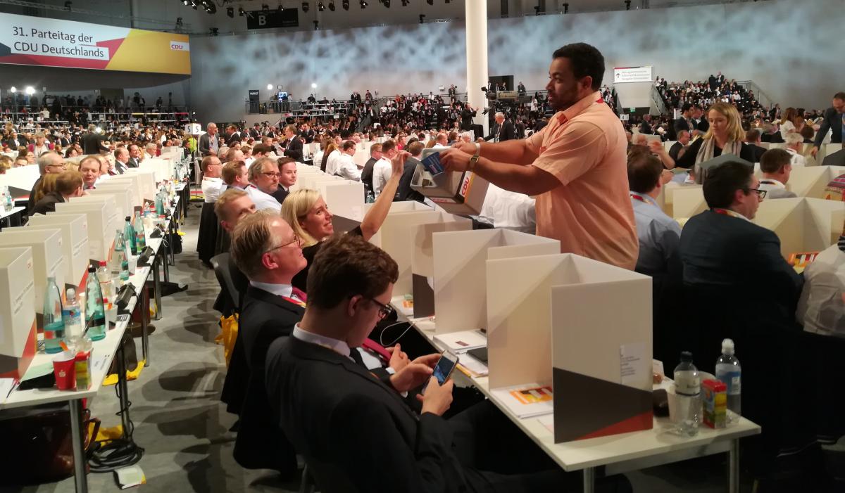 Delegates at the CDU conference elected Annegret Kramp-Karrenbauer as their new party head. Photo: CLEW/Wettengel 2018. Delegates at the CDU conference elected Annegret Kramp-Karrenbauer as their new party head. Photo: CLEW/Wettengel 2018.