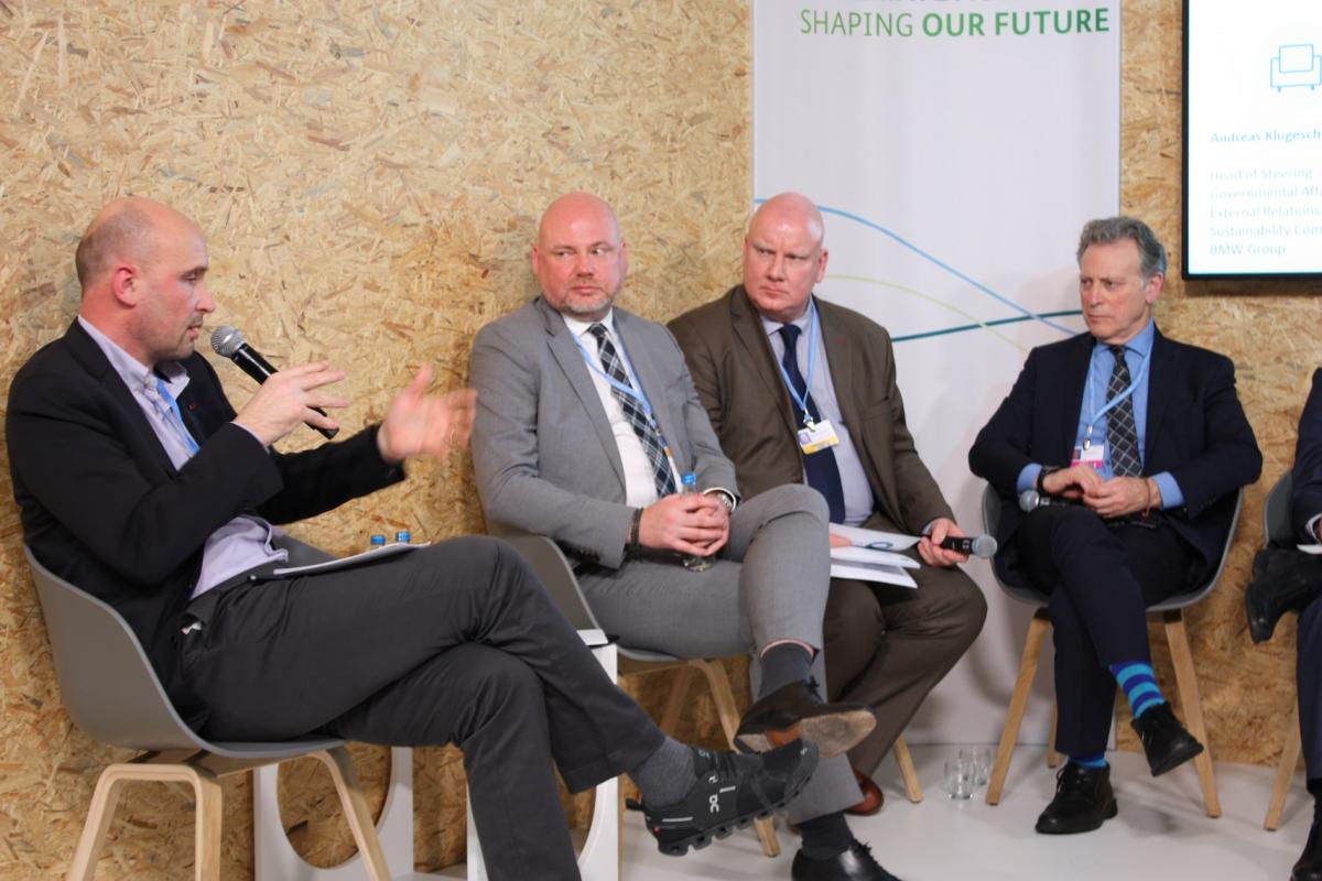 Cities will be a game changer in the global mobility transition, says Agora Verkehrswende head Christian Hochfeld (3rd from left). Photo: CLEW/Wettengel 2018.