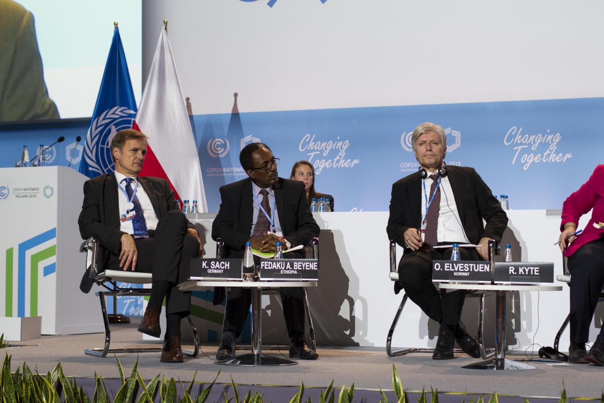 German negotiator Karsten Sach (left) at the pre-2020 stocktake high level meeting: