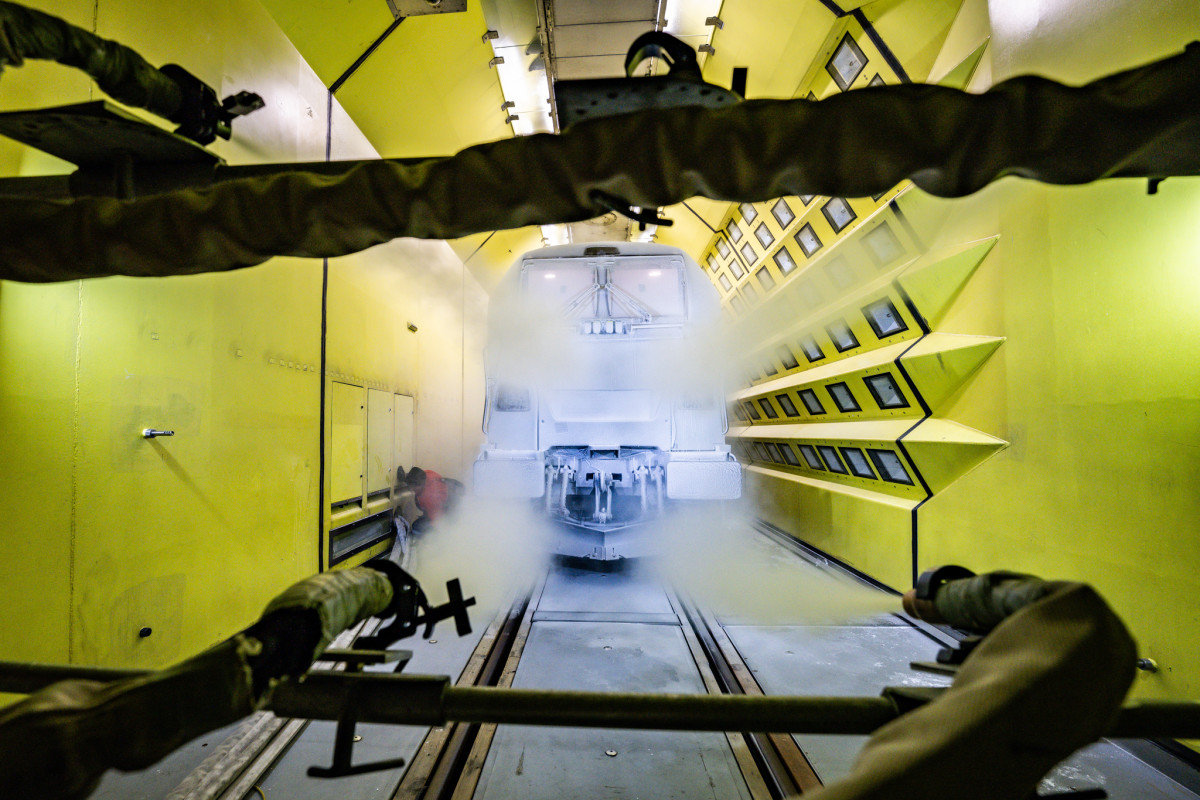 Railway operator Deutsche Bahn has conducted tests to ensure trains function properly in extreme weather situations and very low temperatures. Photo: Deutsche Bahn AG / Tobias Holzer.