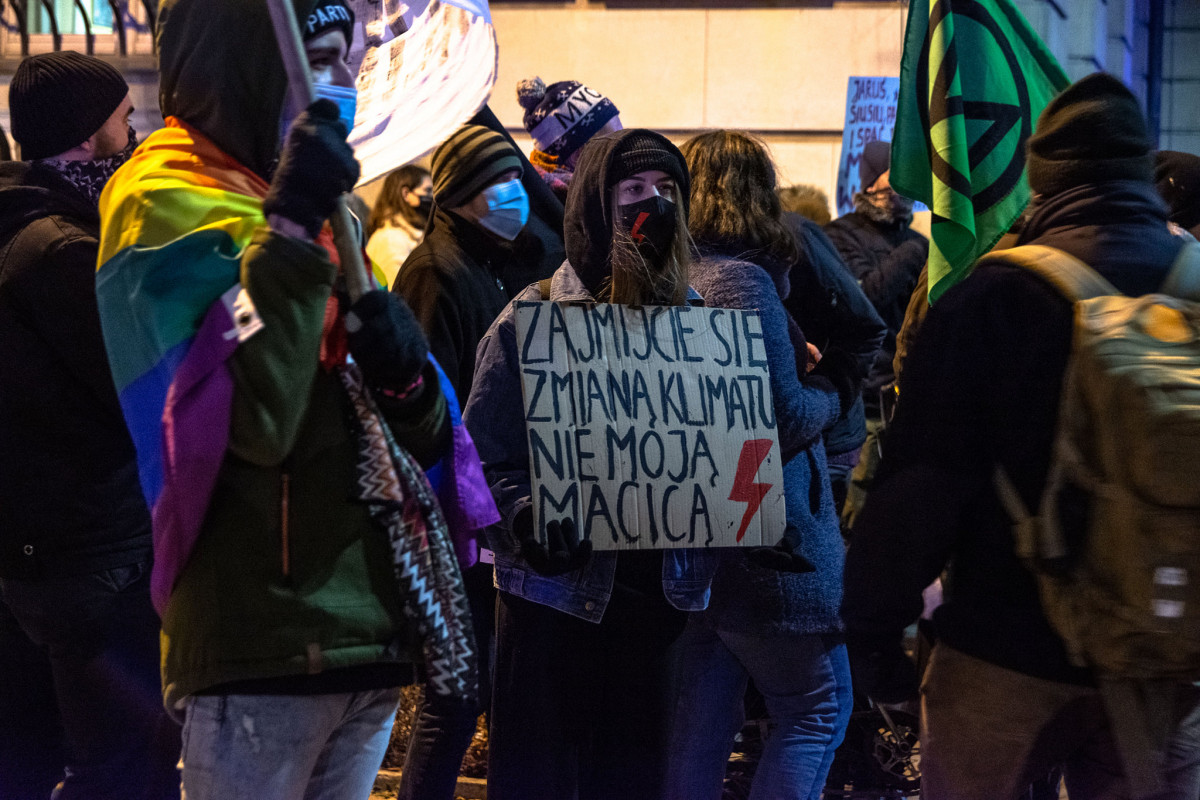 Extinction Rebellion Poland at the Women's Strike in Warsaw, October 2020. Sign reads: